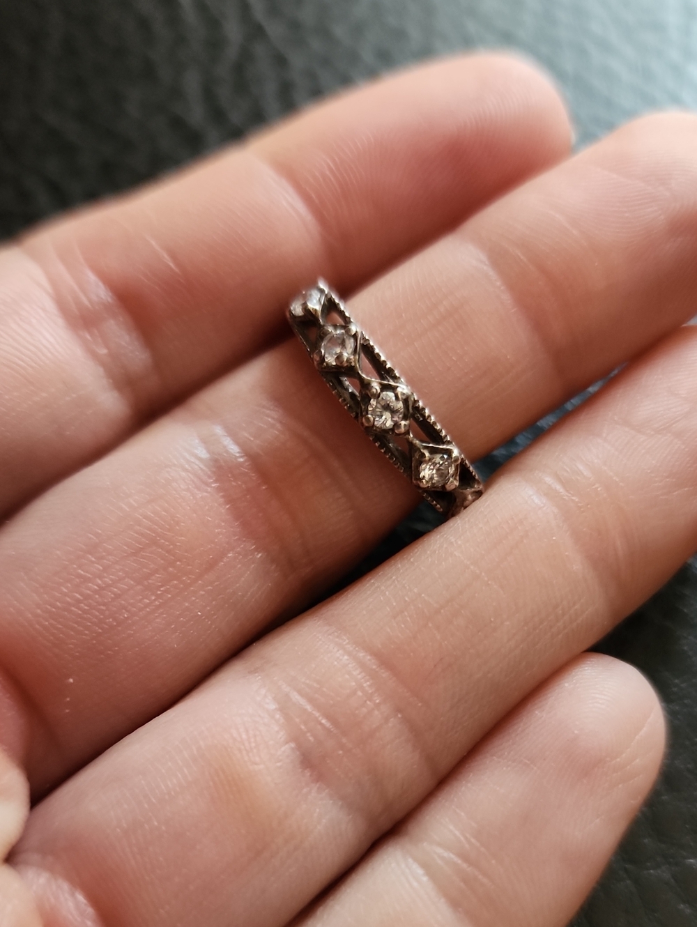 VTG Avon Sterling Silver Ring- Size 5